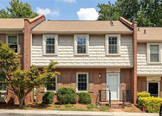 Property at 3451 Ashwood Ln, Atlanta, GA 30341, 3 beds, 2.5 baths
