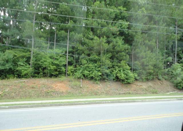 Property at 5 Ross Rd, Lilburn, GA 30047