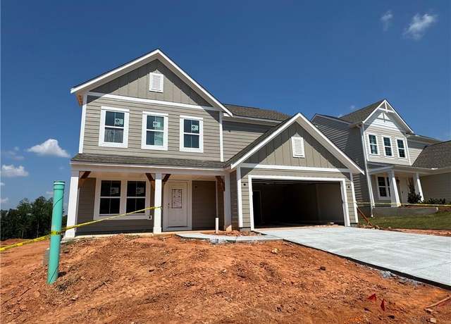 Property at 72 Warrior Ct, Hoschton, GA 30548, 3 beds, 2.5 baths