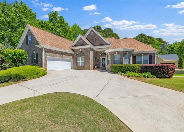 Property at 321 Vantage Dr, Jefferson, GA 30549, 5 beds, 4 baths