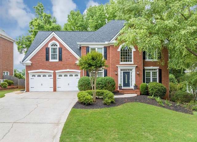 Property at 10400 Groomsbridge Rd, Alpharetta, GA 30022, 5 beds, 4.5 baths