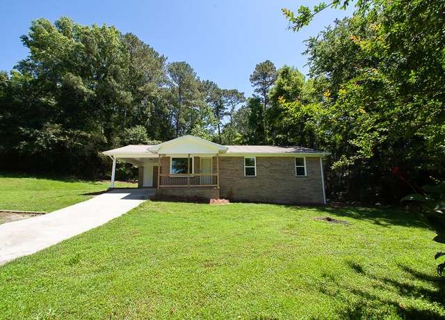Property at 178 Wayne St SW, Calhoun, GA 30701, 3 beds, 2 baths