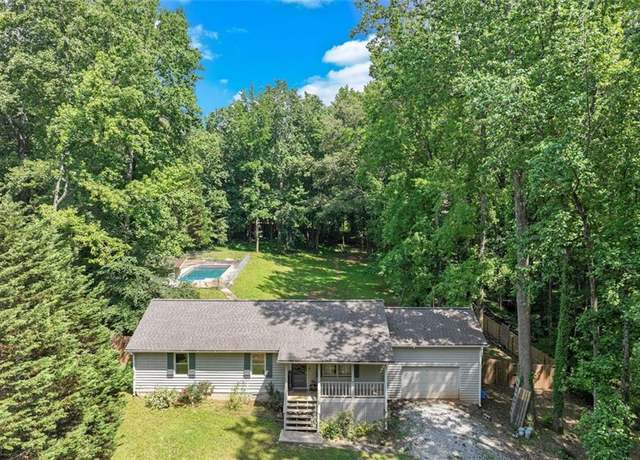 Property at 5411 Stephens Rd, Oakwood, GA 30566, 3 beds, 2 baths