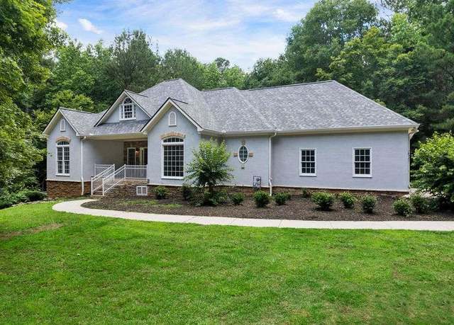 Property at 1460 Bakers Bridge Rd, Douglasville, GA 30134, 3 beds, 3 baths