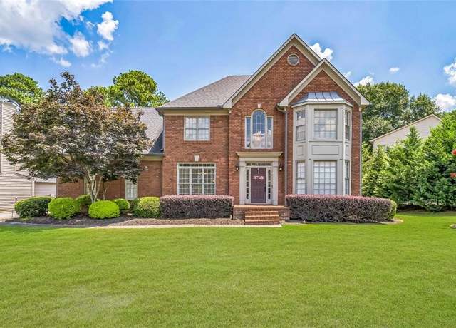 Property at 1955 Milfield Cir, Snellville, GA 30078, 5 beds, 3.5 baths