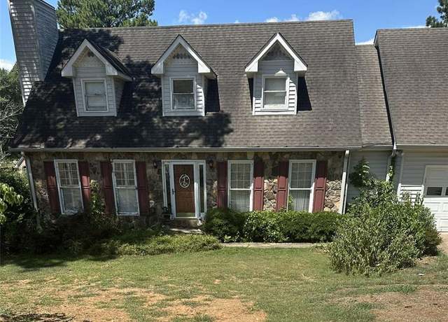 Property at 209 Parkview Dr, Cartersville, GA 30120, 3 beds, 2.5 baths