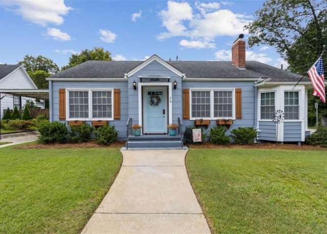 Property at 34 W Stephens St W, Winder, GA 30680, 2 beds, 1 bath