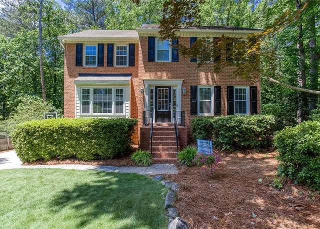Property at 2122 Rockland Ct, Marietta, GA 30062, 4 beds, 3.5 baths