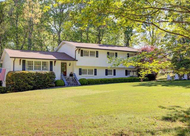 Property at 3519 Sunderland Way NE, Brookhaven, GA 30319, 4 beds, 2.5 baths