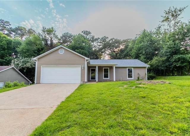Property at 1333 Trailwater Chase NW, Acworth, GA 30102, 3 beds, 2 baths