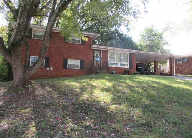 Property at 1318 Shoreham Dr, Atlanta, GA 30349, 4 beds, 2 baths