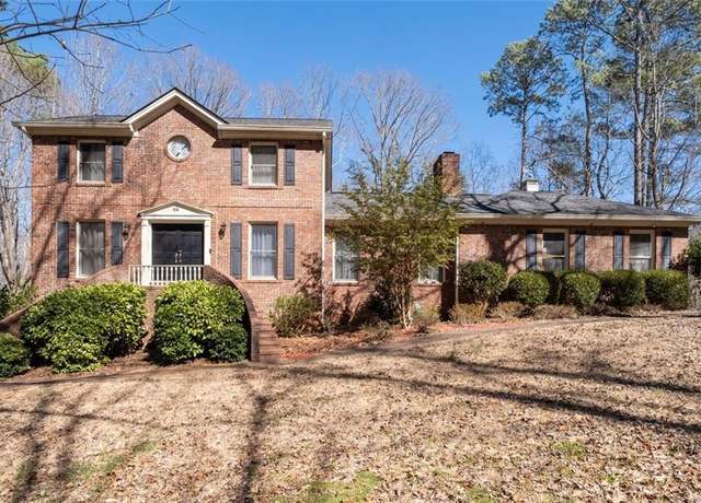 Property at 58 Cedar Blf, Winder, GA 30680, 5 beds, 4.5 baths