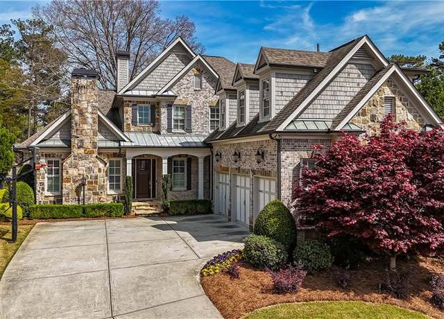 Property at 3318 Monceau Way, Roswell, GA 30075, 6 beds, 6.5 baths