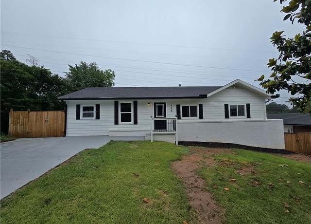 Property at 766 Longleaf Dr, Forest Park, GA 30297, 4 beds, 3 baths