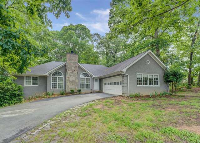 Property at 2690 Ross Rd, Snellville, GA 30039, 3 beds, 2.5 baths