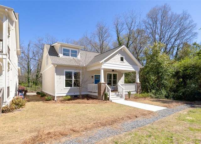Property at 408 Bell St, Monroe, GA 30655, 3 beds, 2.5 baths