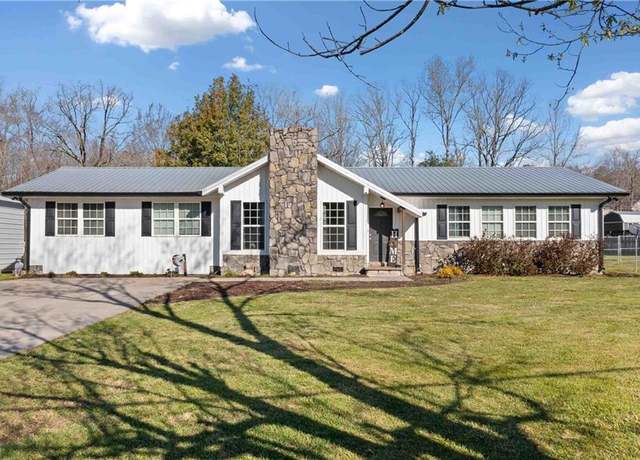 Property at 135 Floodtown Rd, Chatsworth, GA 30705, 5 beds, 3 baths