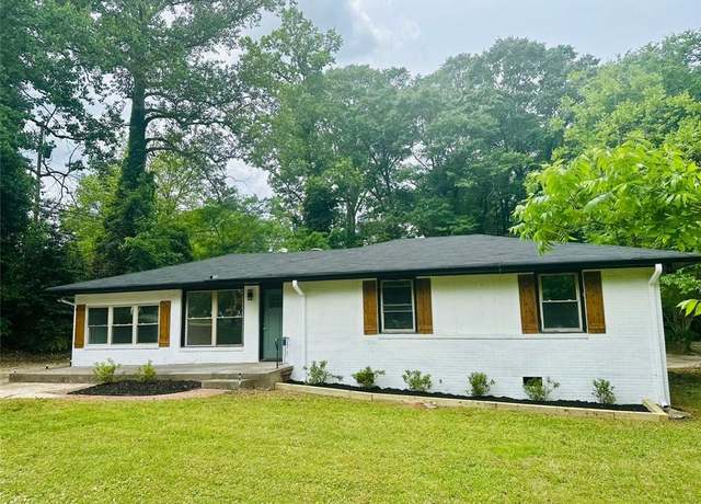 Property at 2011 W Starmount Way, Decatur, GA 30032, 4 beds, 2 baths