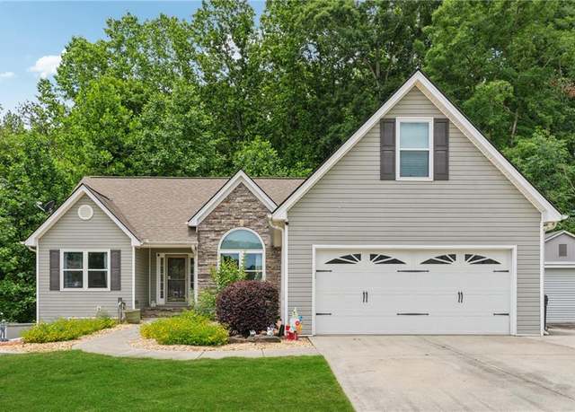 Property at 5102 Yellow Stone Dr, Flowery Branch, GA 30542, 4 beds, 3 baths