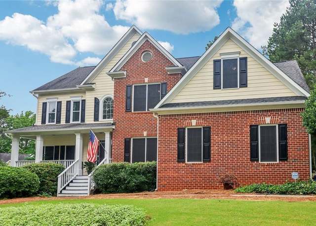Property at 1006 Amberton Ln, Powder Springs, GA 30127, 5 beds, 3 baths