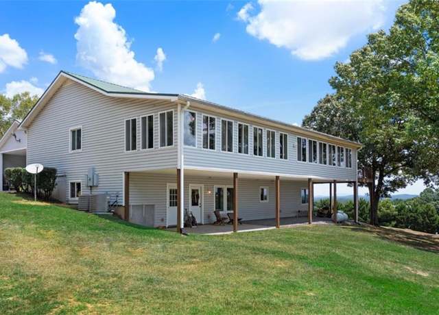 Property at 300 Ellis Rd, Rome, GA 30161, 3 beds, 2.5 baths