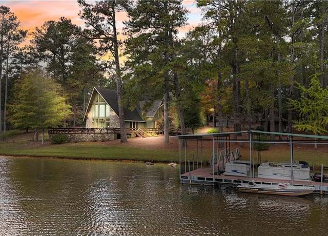 Property at 2724 Barnesville Hwy, Thomaston, GA 30286, 4 beds, 3 baths