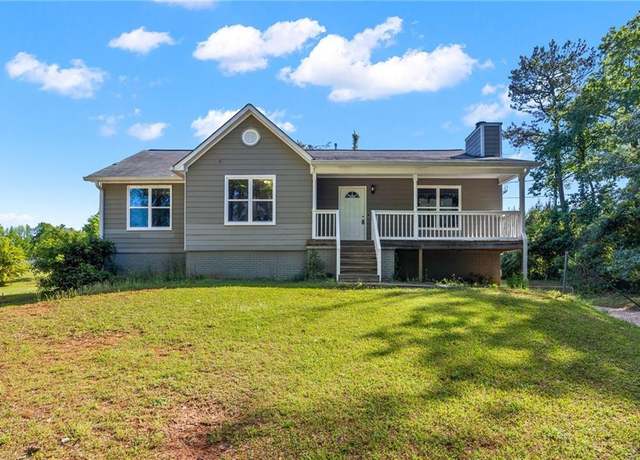 Property at 28 Fawn Ct, Sharpsburg, GA 30277, 6 beds, 3 baths