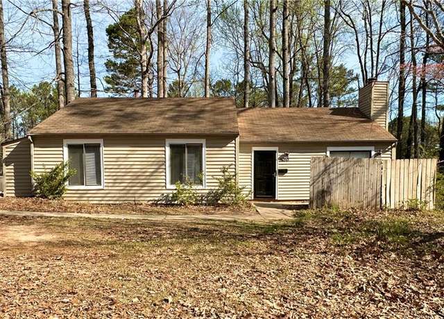 Property at 5050 Martins Crossing Rd, Stone Mountain, GA 30088, 3 beds, 2 baths