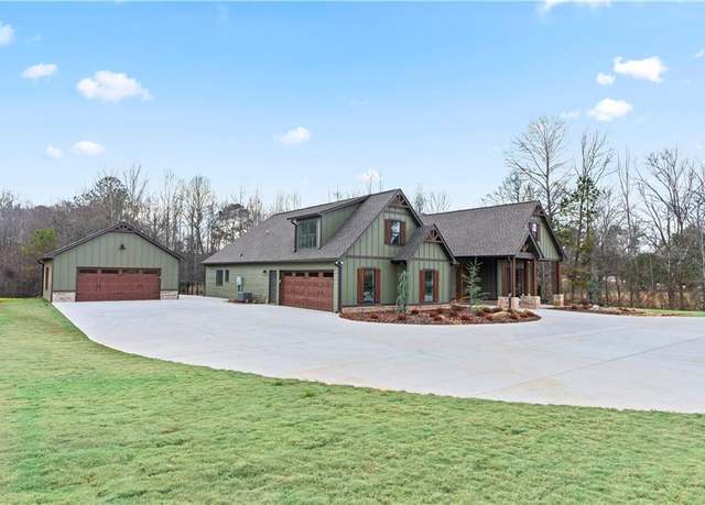 Property at 510 Price Rd, Carrollton, GA 30116, 5 beds, 3.5 baths