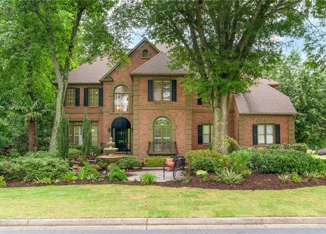 Property at 230 Leaf Ct, Alpharetta, GA 30005, 6 beds, 4.5 baths