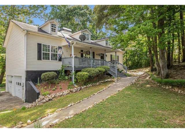Property at 104 Streambank Ct, Temple, GA 30179, 4 beds, 3 baths