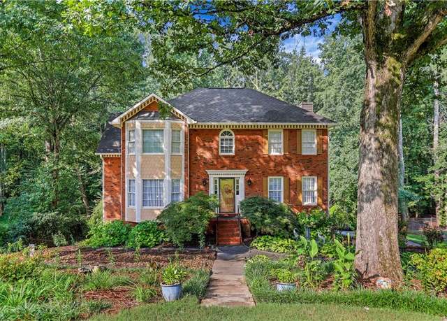 Property at 4145 Brasher Dr NE, Marietta, GA 30066, 4 beds, 3.5 baths
