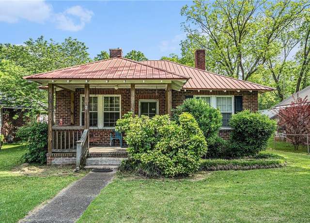 Property at 53 Ash St, Rome, GA 30161, 2 beds, 1 bath