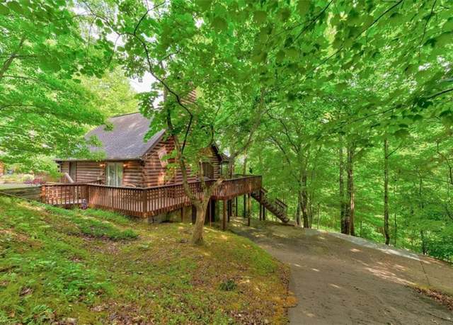 Property at 652 Fox Run Dr, Blue Ridge, GA 30513, 3 beds, 3 baths
