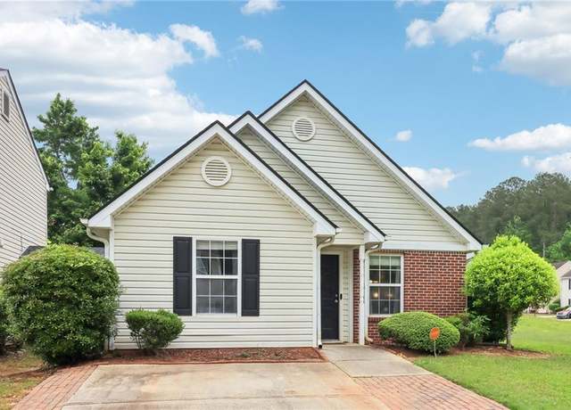 Property at 220 Turnstone Rd, Stockbridge, GA 30281, 2 beds, 2 baths