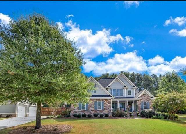 Property at 1105 Harperfield Dr, Bogart, GA 30622, 5 beds, 4.5 baths
