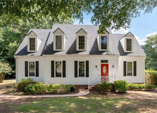 Property at 305 Snow Chief Ct, Alpharetta, GA 30005, 3 beds, 3.5 baths