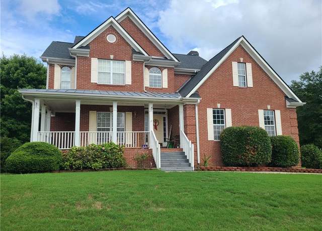 Property at 100 Meadow Lake Dr, Carrollton, GA 30116, 6 beds, 3.5 baths