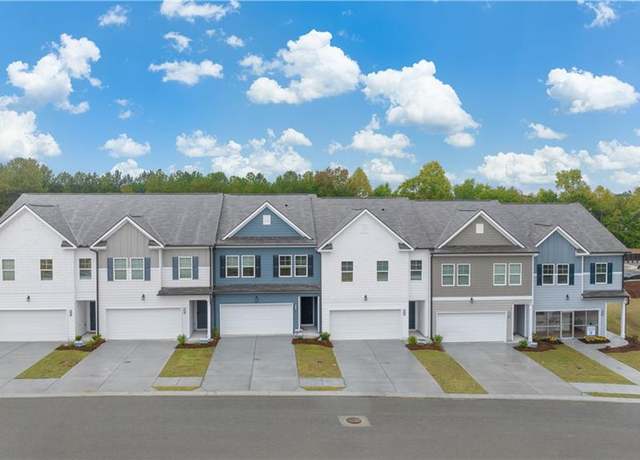 Property at 1012 Merritt Dr, Villa Rica, GA 30180, 3 beds, 2.5 baths