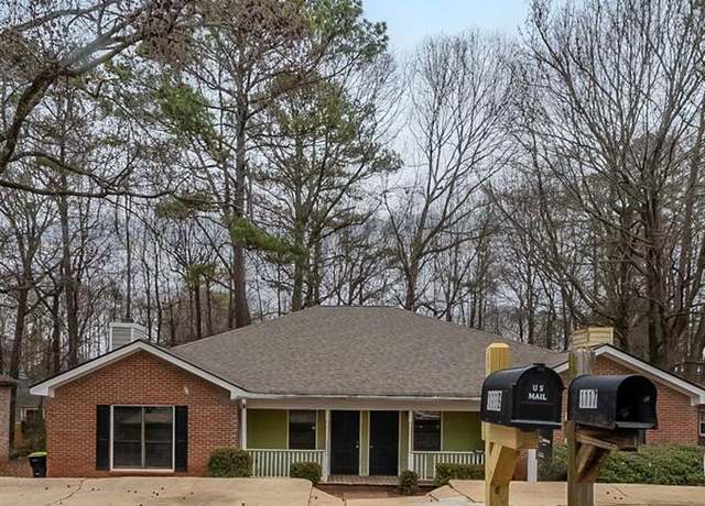 Property at 1119 Summer Brook Rd, Atlanta, GA 30349, 3 beds, 2 baths