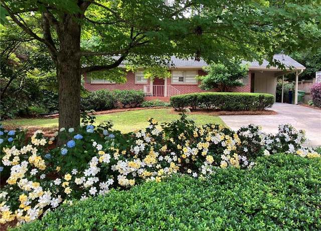 Property at 2556 Defoors Ferry Rd NW, Atlanta, GA 30318, 2 beds, 1 bath