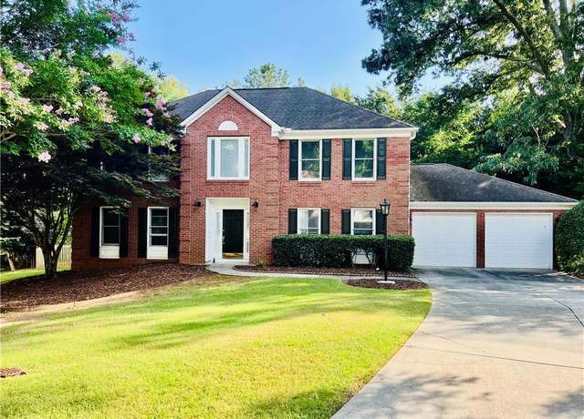 Property at 415 Wood Trace Ct, Alpharetta, GA 30022, 4 beds, 2.5 baths