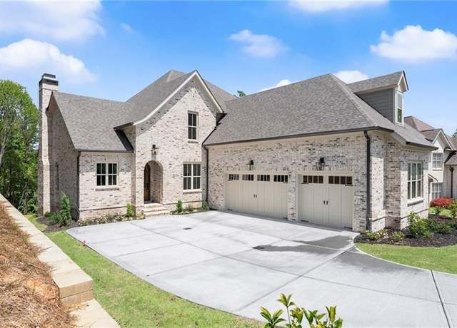 Property at 4860 Grandview Ct, Flowery Branch, GA 30542, 4 beds, 4.5 baths