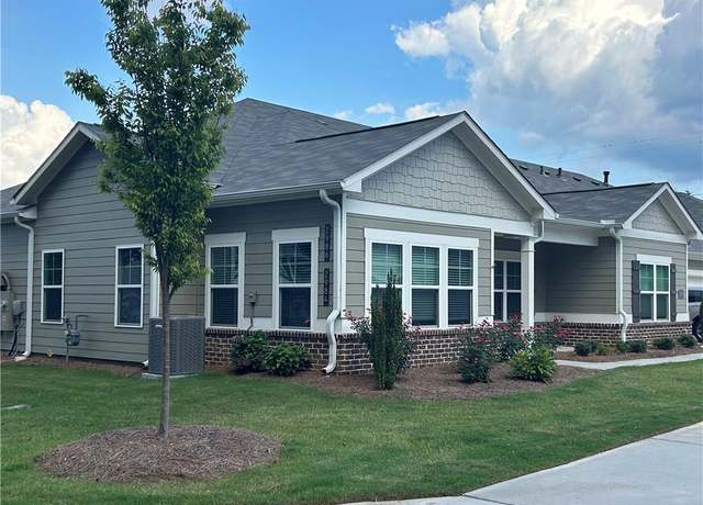 Property at 2984 Rambler Dr, Loganville, GA 30052, 3 beds, 2 baths