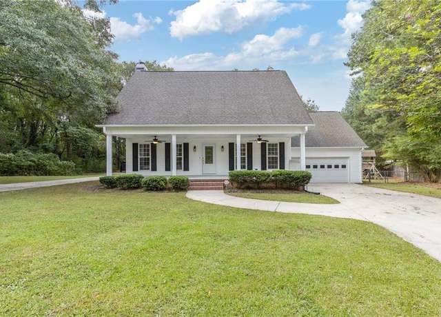 Property at 229 Covington St, Loganville, GA 30052, 3 beds, 4 baths