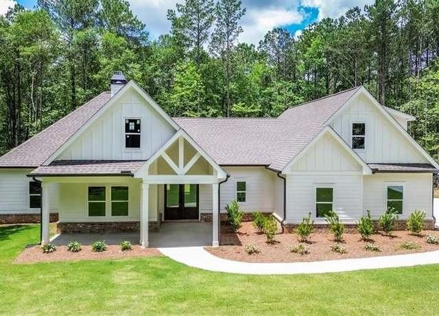 Property at 4601 Parkwood Rd, Social Circle, GA 30025, 4 beds, 2.5 baths