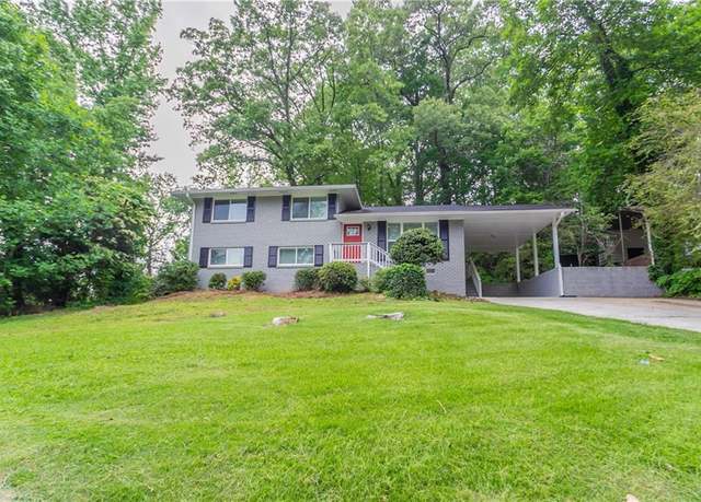 Property at 5795 Deerfield Trl, Atlanta, GA 30349, 5 beds, 2 baths