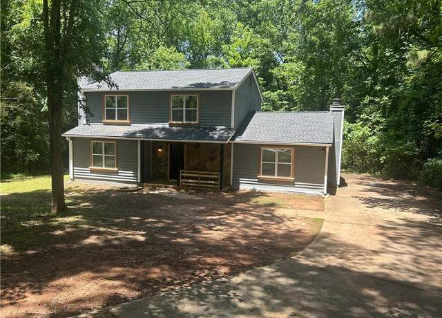 Property at 6743 Timbers East Dr, Lithonia, GA 30058, 3 beds, 2.5 baths