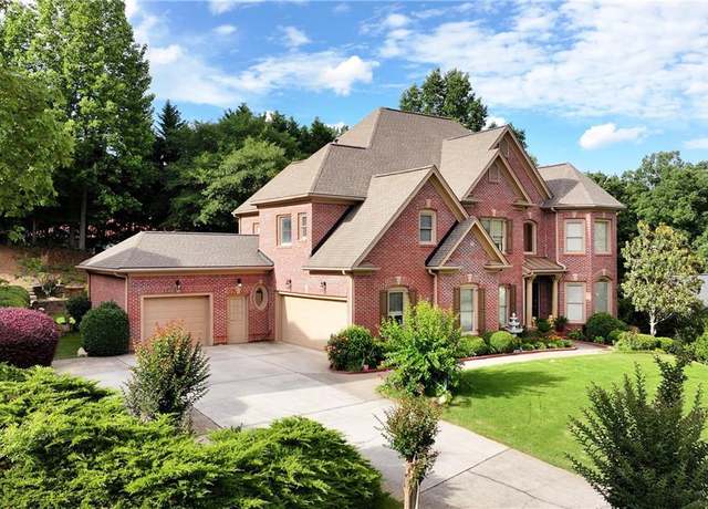 Property at 3332 Heathchase Ln, Suwanee, GA 30024, 8 beds, 5 baths