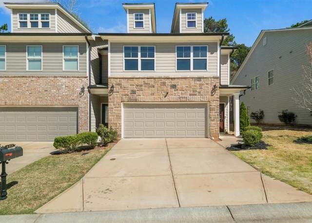 Property at 372 Mulberry Row SE, Atlanta, GA 30354, 3 beds, 3 baths